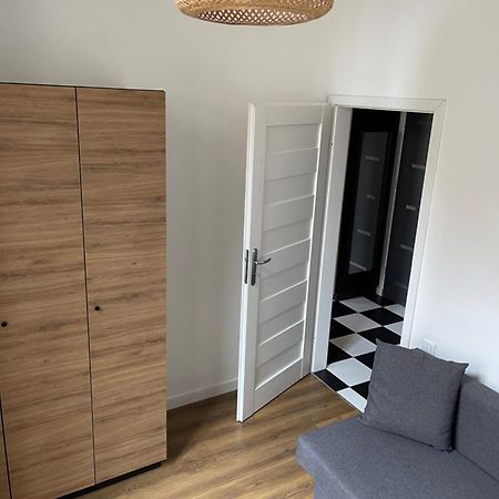 Urokliwy Loft W Ncl Kamienica Vabank 34 Apartment Łódź Exterior foto